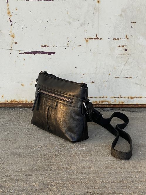 Hovedbilde Springfield crossoverveske small i black