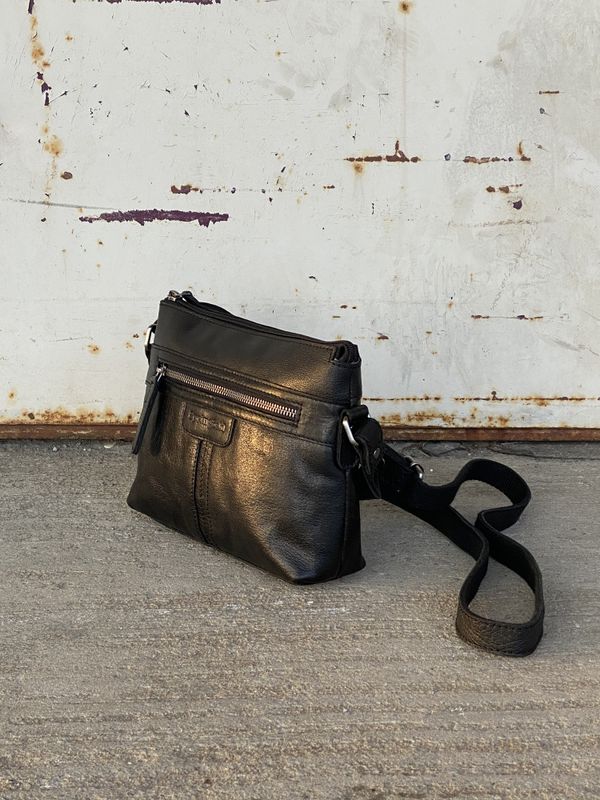 Springfield crossoverveske small i black