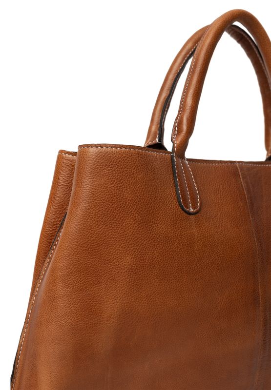 RE:Designed By Dixie Fafali Walnut