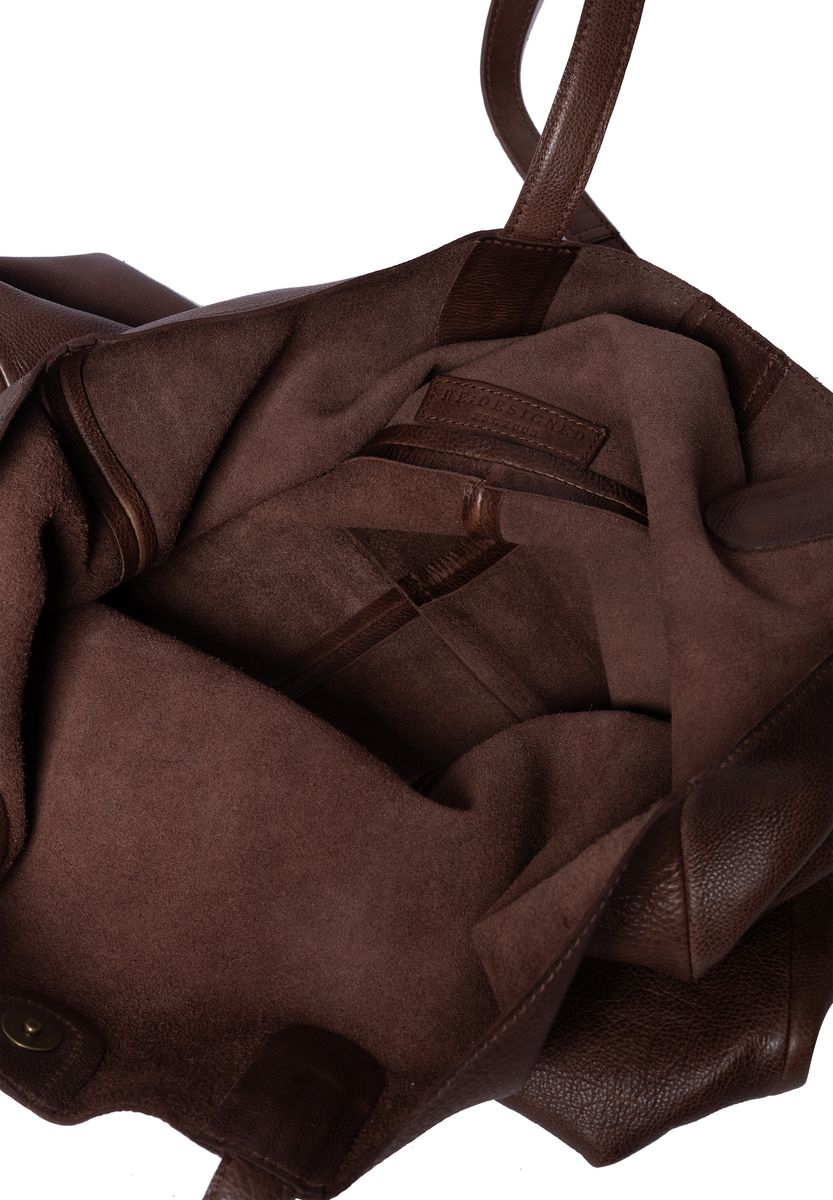 RE:Designed By Dixie Marlo Urban i Woodsmoke