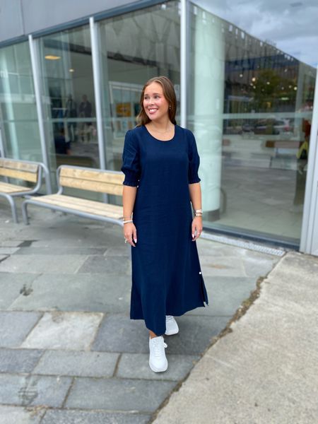 Hovedbilde Makeløs Sandnes Lang Linkjole i Navy